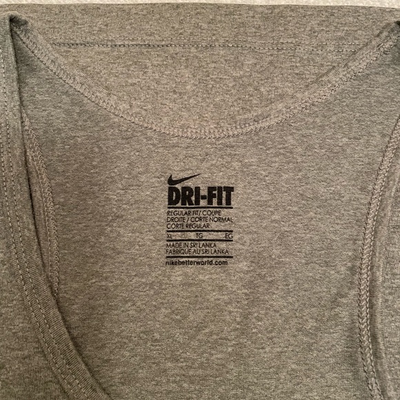 Nike Dri-fit Racerback top - Picture 2 of 2